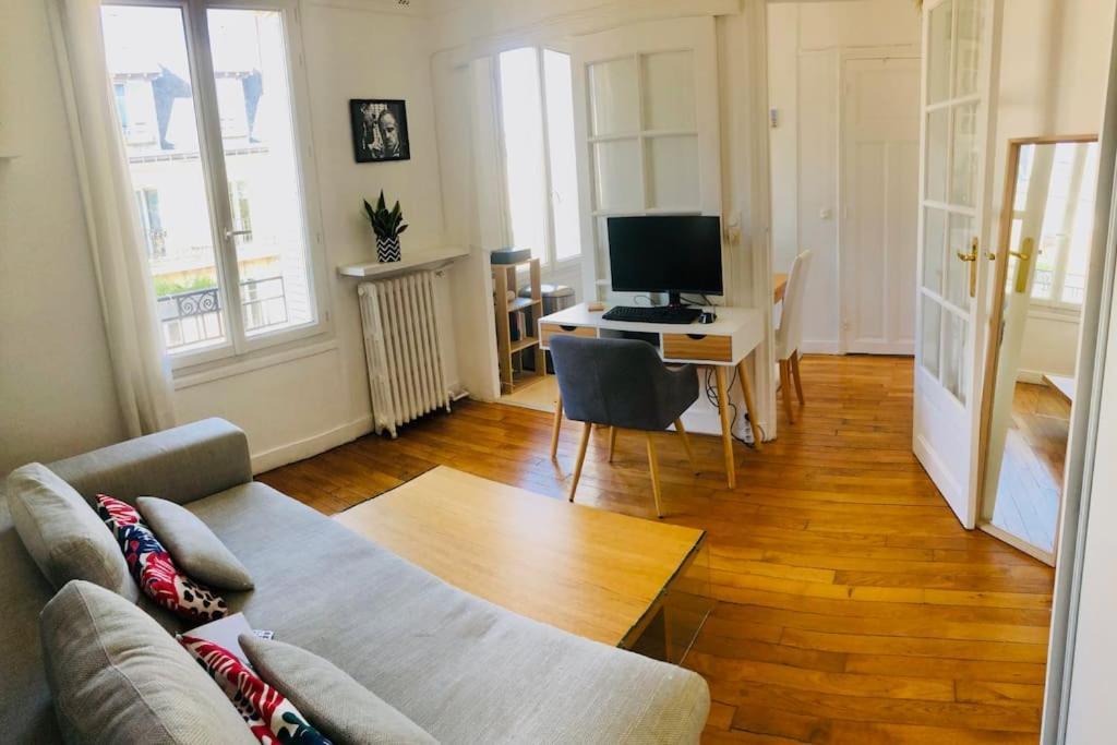 Cosy Studio Near Public Transport Apartment Paris Bagian luar foto